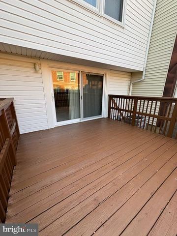 328 COMPTON CT, Wilmington, DE 19801