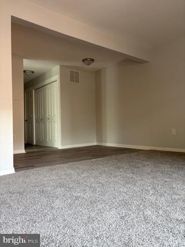 328 COMPTON CT, Wilmington, DE 19801