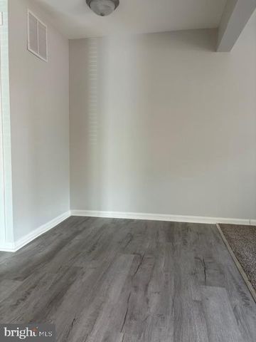 328 COMPTON CT, Wilmington, DE 19801