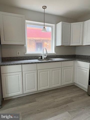 328 COMPTON CT, Wilmington, DE 19801