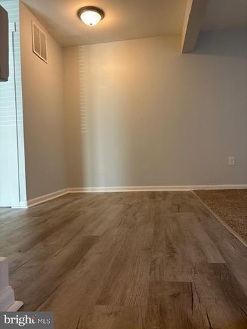 328 COMPTON CT, Wilmington, DE 19801