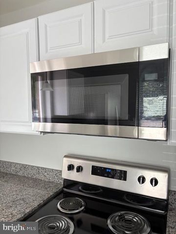 328 COMPTON CT, Wilmington, DE 19801