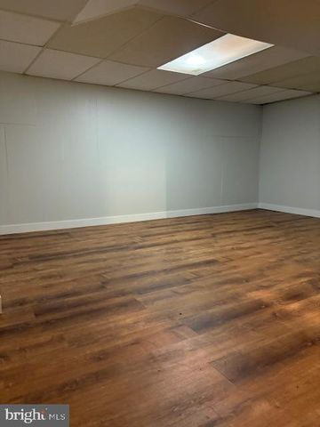 328 COMPTON CT, Wilmington, DE 19801