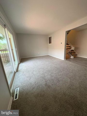 328 COMPTON CT, Wilmington, DE 19801