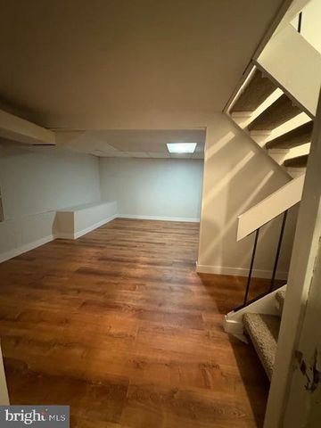 328 COMPTON CT, Wilmington, DE 19801
