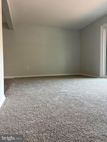 328 COMPTON CT, Wilmington, DE 19801
