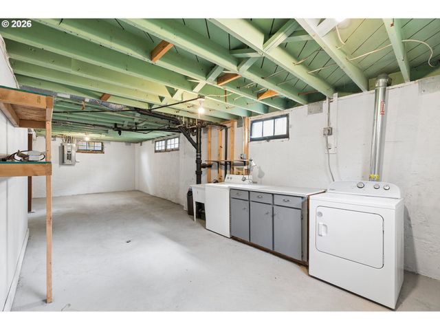 7215 N DENVER Ave, Portland, OR 97217