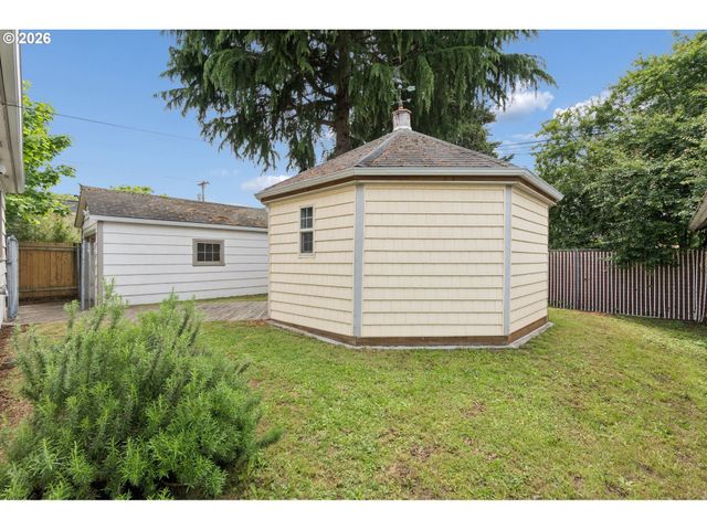 7215 N DENVER Ave, Portland, OR 97217