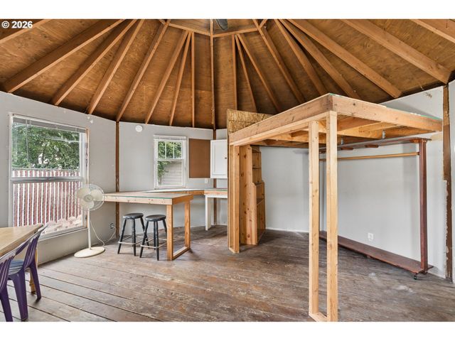 7215 N DENVER Ave, Portland, OR 97217