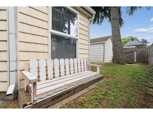 7215 N DENVER Ave, Portland, OR 97217