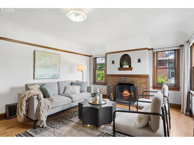 7215 N DENVER Ave, Portland, OR 97217