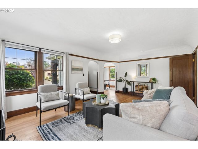 7215 N DENVER Ave, Portland, OR 97217
