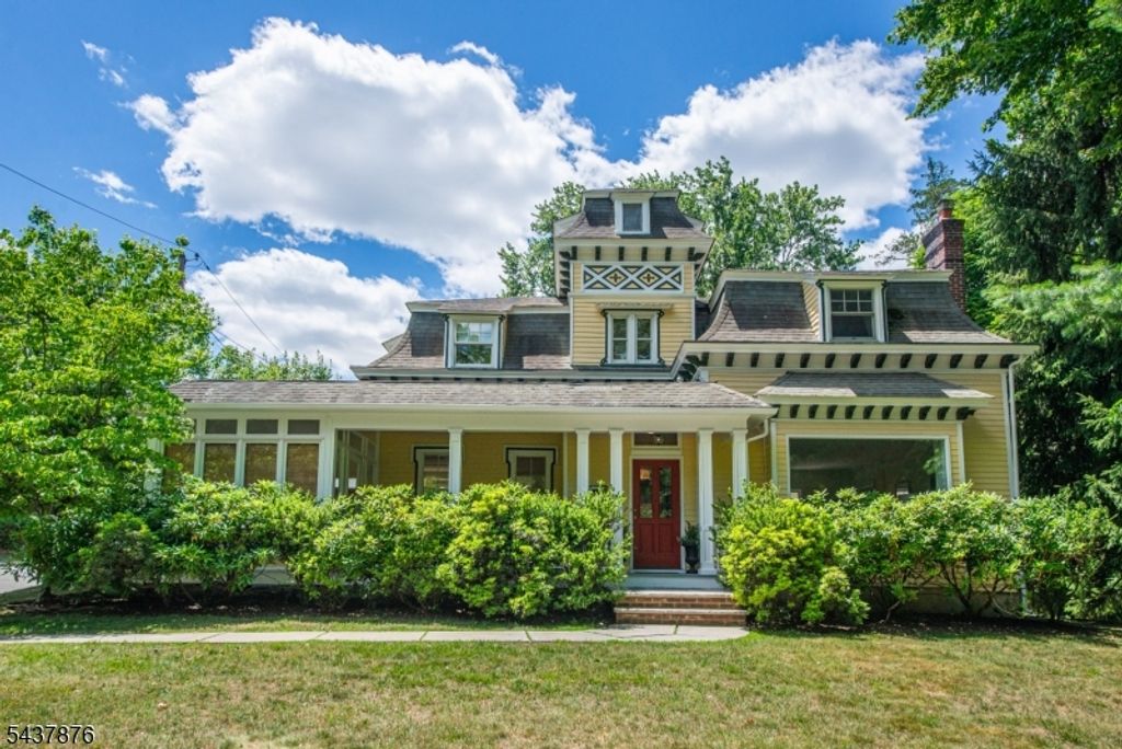 181 Sunset Ave, Verona Twp., NJ 07044