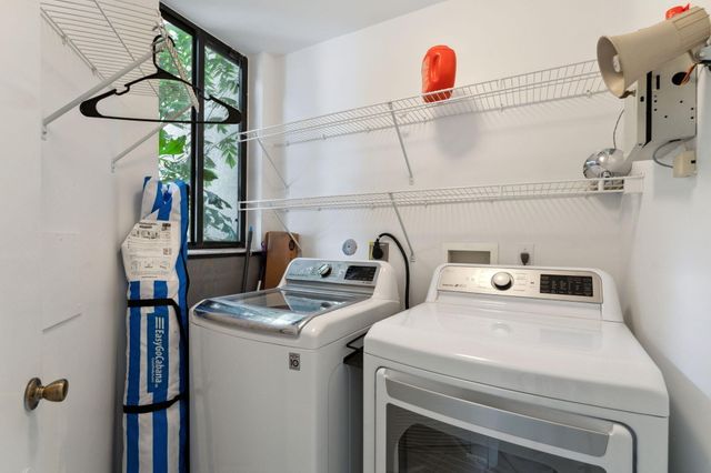 7546 La Paz Boulevard 105, Boca Raton, FL 33433