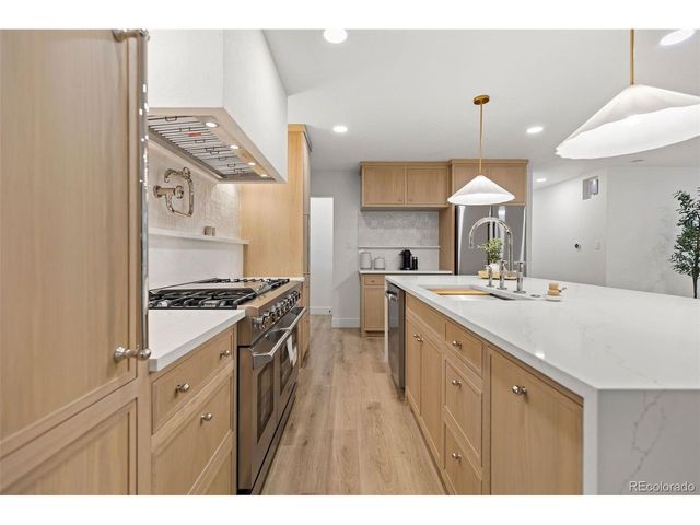 5051 W Geddes Cir, Littleton, CO 80128