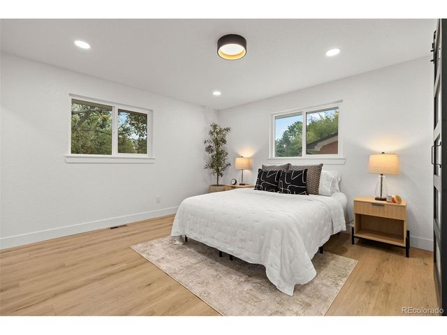 5051 W Geddes Cir, Littleton, CO 80128