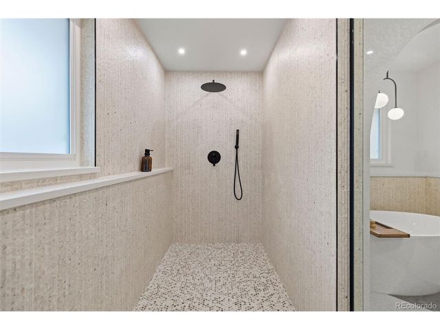 5051 W Geddes Cir, Littleton, CO 80128