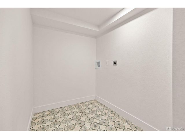5051 W Geddes Cir, Littleton, CO 80128