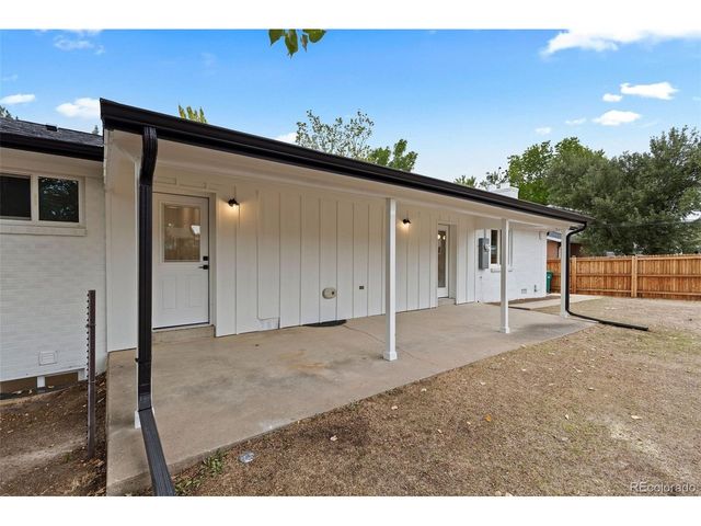 5051 W Geddes Cir, Littleton, CO 80128