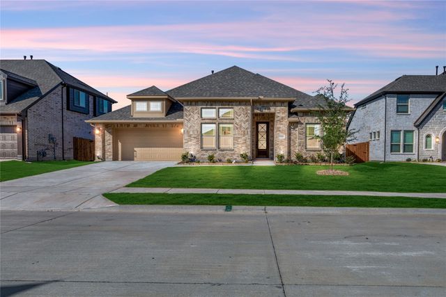 900 Twin Pine Court, Anna, TX 75409