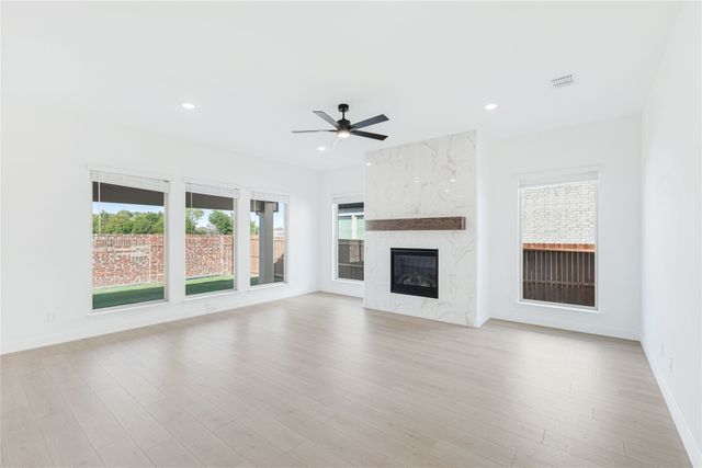 900 Twin Pine Court, Anna, TX 75409