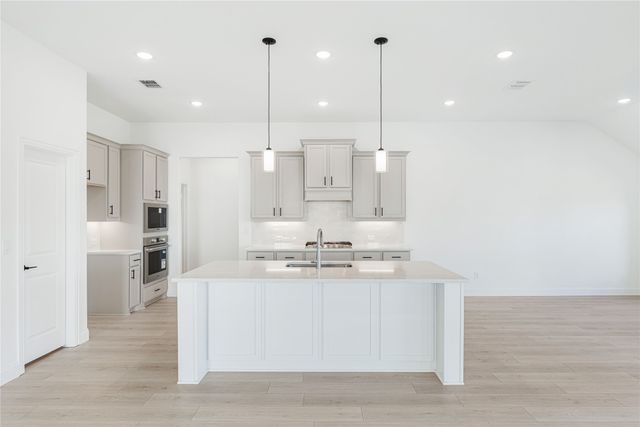 900 Twin Pine Court, Anna, TX 75409