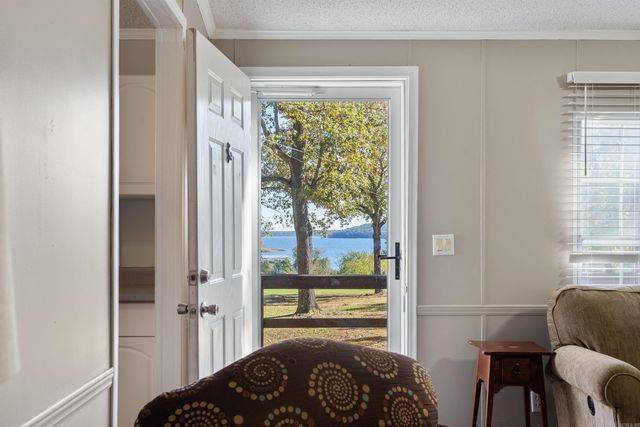 135 Jay Tee, Fairfield Bay, AR 72088