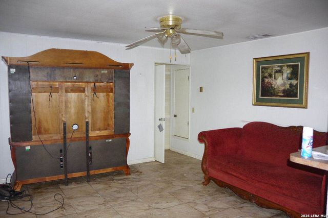 7405 Leading Oaks, Live Oak, TX 78233