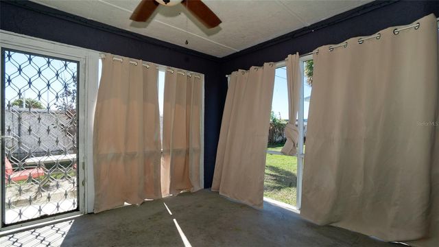 7811 43RD AVENUE DRIVE W 19-A, Bradenton, FL 34209