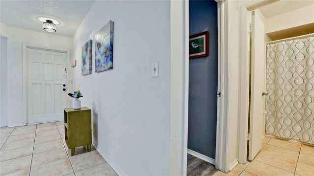 7811 43RD AVENUE DRIVE W 19-A, Bradenton, FL 34209