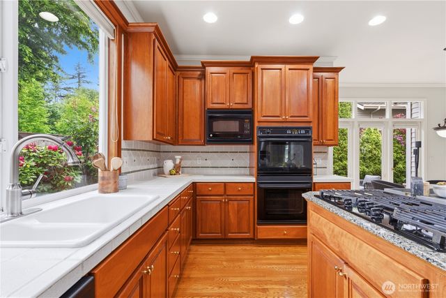 804 197th Ave SE, Sammamish, WA 98075