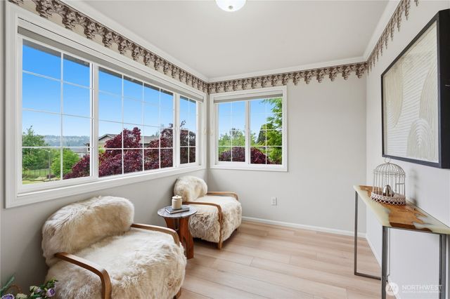 804 197th Ave SE, Sammamish, WA 98075