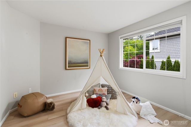 804 197th Ave SE, Sammamish, WA 98075