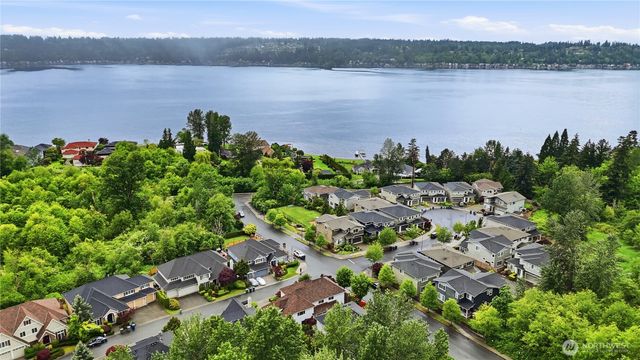 804 197th Ave SE, Sammamish, WA 98075