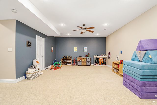 3731 Peachtree Circle, Manhattan, KS 66503