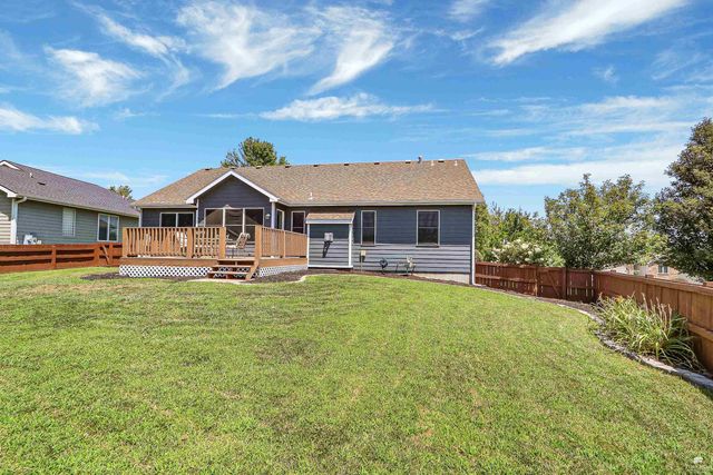 3731 Peachtree Circle, Manhattan, KS 66503