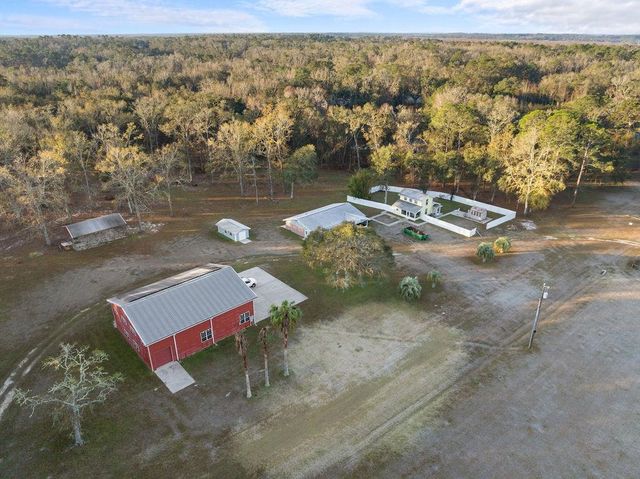 75 E 5th Court, Greenville, FL 32331