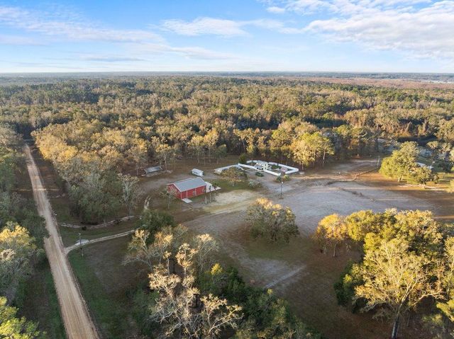 75 E 5th Court, Greenville, FL 32331