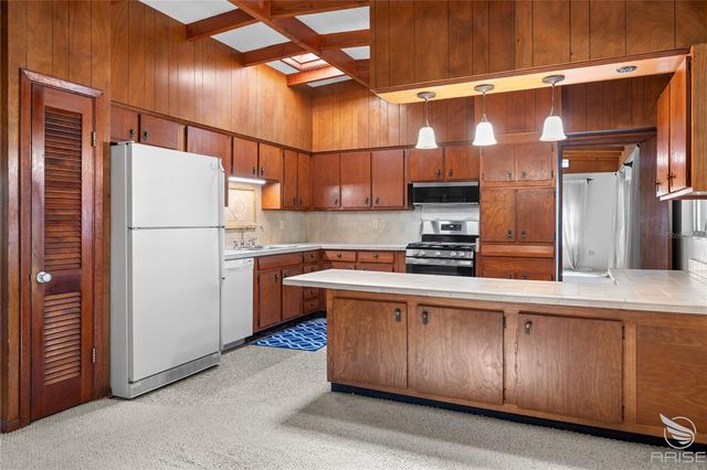 2435 BROADVUE AVENUE, Eustis, FL 32726