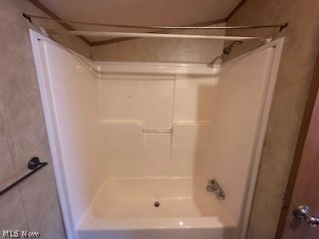 37223 Euclid Avenue 58, Willoughby, OH 44094