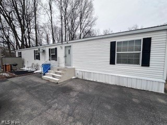 37223 Euclid Avenue 58, Willoughby, OH 44094