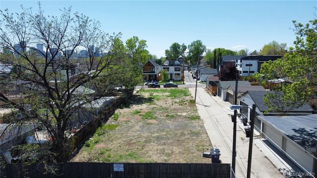 1733 W 37th Avenue, Denver, CO 80211