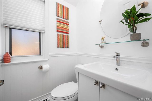 110 Round Hill Road, Dobbs Ferry, NY 10522