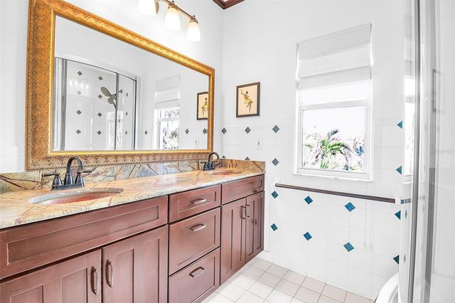 608 GARDENIA DRIVE, Venice, FL 34285