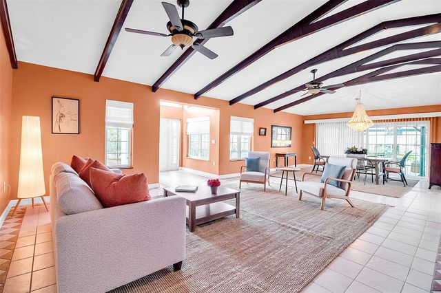 608 GARDENIA DRIVE, Venice, FL 34285
