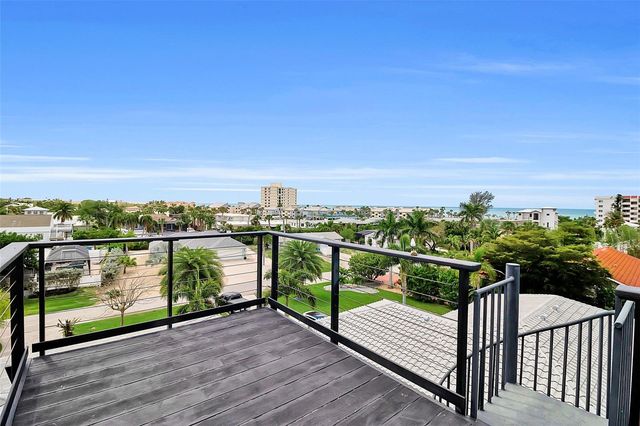 608 GARDENIA DRIVE, Venice, FL 34285