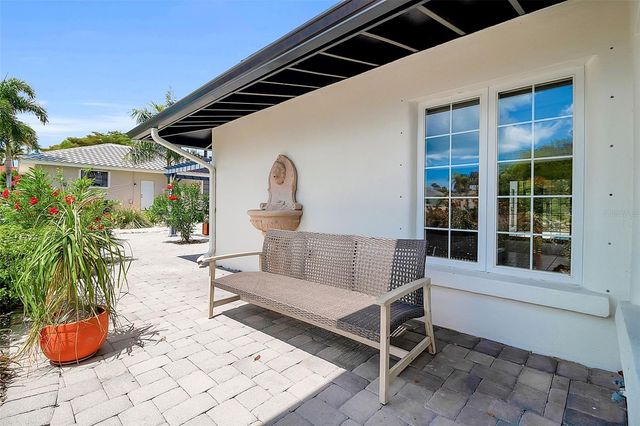 608 GARDENIA DRIVE, Venice, FL 34285