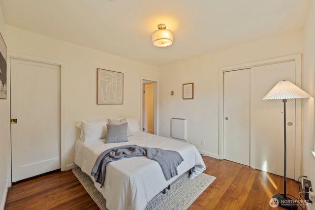 11556 17th Avenue NE, Seattle, WA 98125