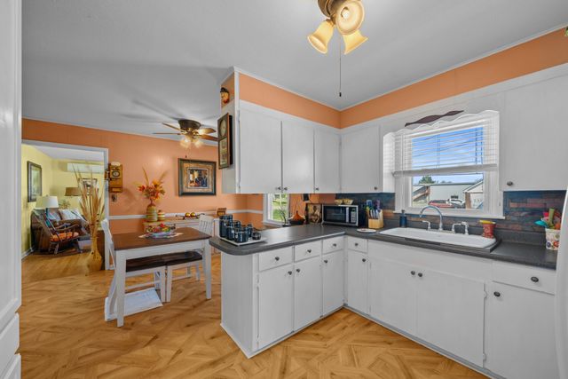 1376 Ardmore Hwy, Taft, TN 38488