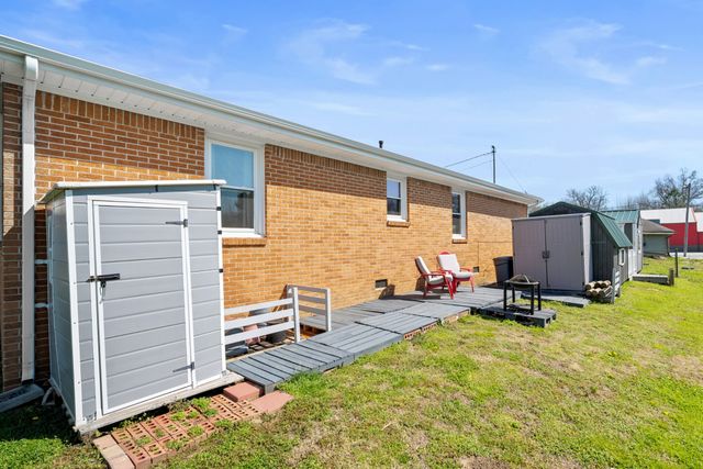 1376 Ardmore Hwy, Taft, TN 38488